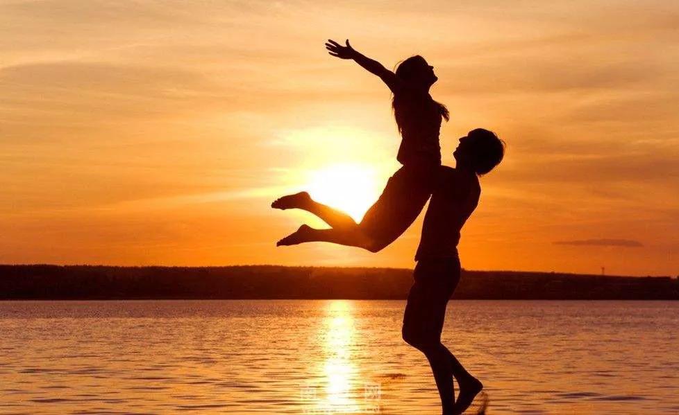 金牛男跟狮子女相处一年了,金牛男遇到狮子女会怎么样