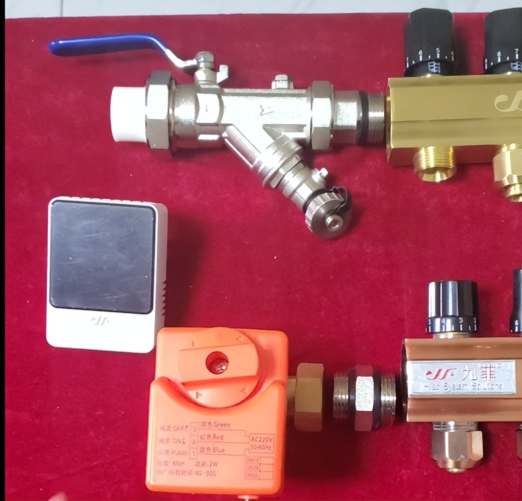 冬天家里暖气太热无法入睡怎么办,冬天采暖屋里不暖和怎么回事