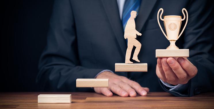 日元汇率暴跌意味着什么,日本汇率变低出国劳务怎么办