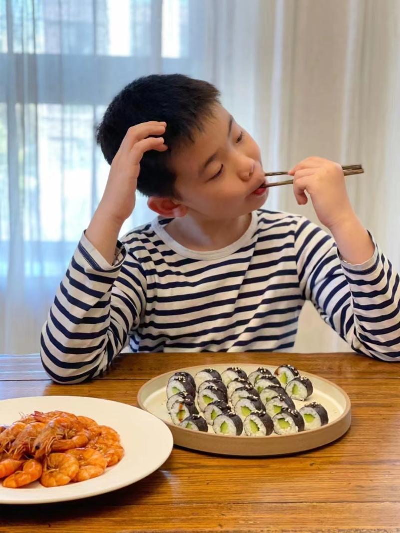 天天吃虾吃到怀疑人生,挑战吃虾吃到怀疑人生