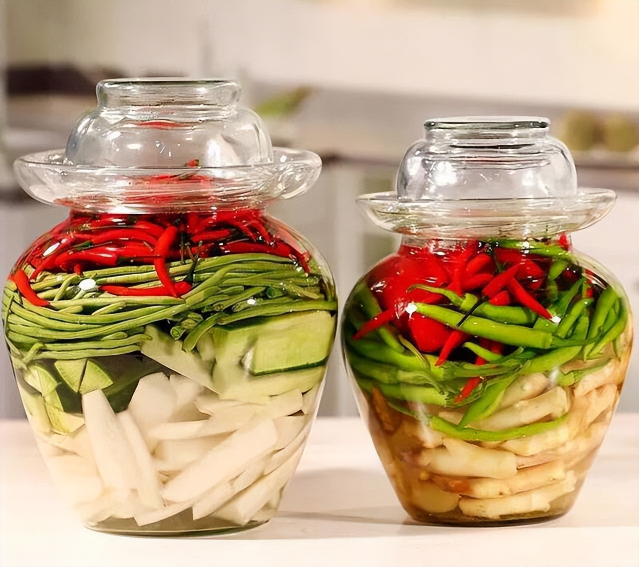 孕吐吃酸东西可以缓解是什么原因,孕妇吃太甜会导致孕吐加重吗