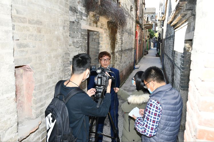 祝贺书院成立,热烈祝贺新校落成