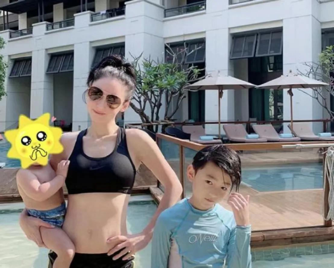 港风张柏芝盛世容颜,曾被媒体称作玉女掌门人的张柏芝