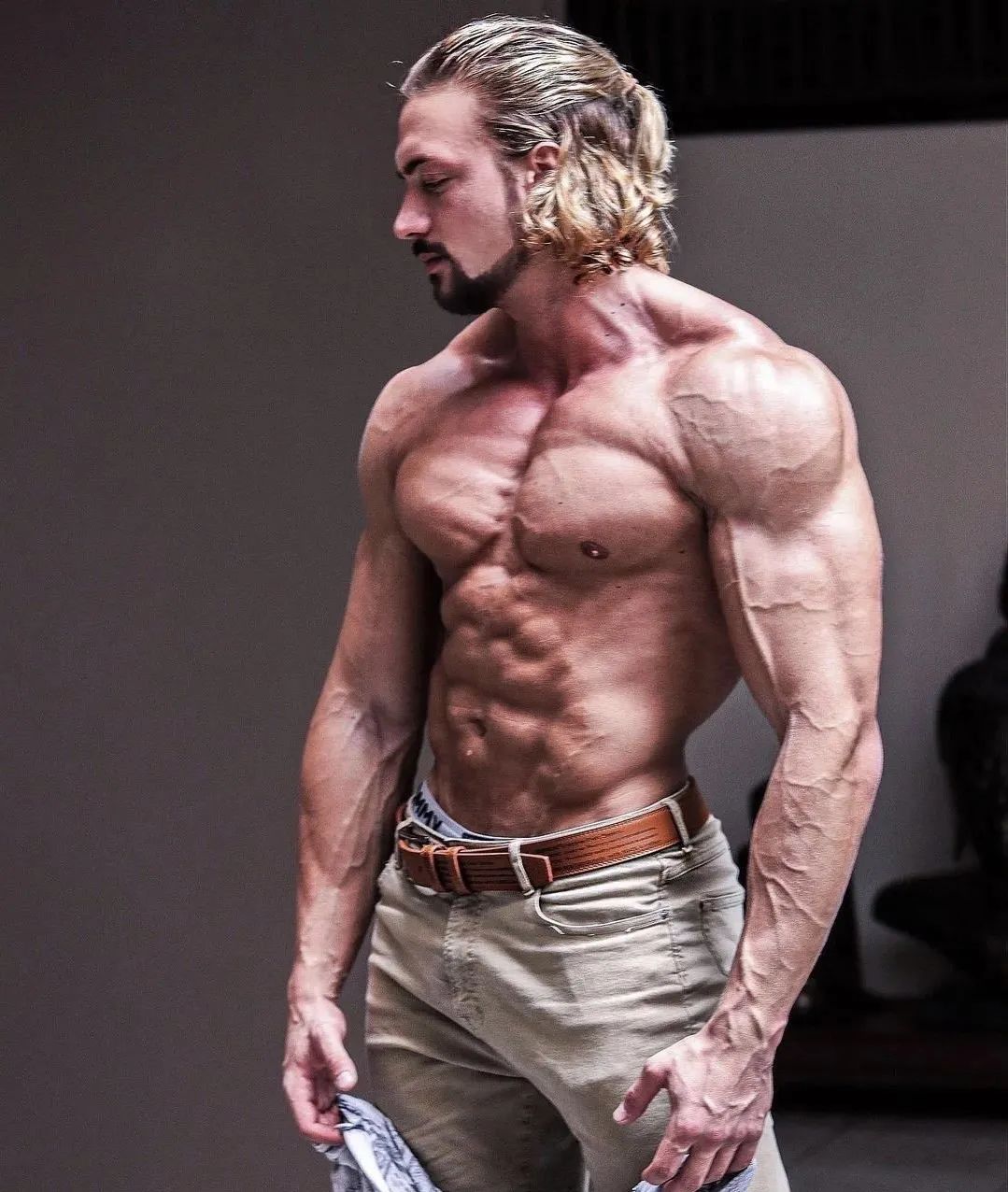 22岁网红突然意外去世,21岁网红猝死事件