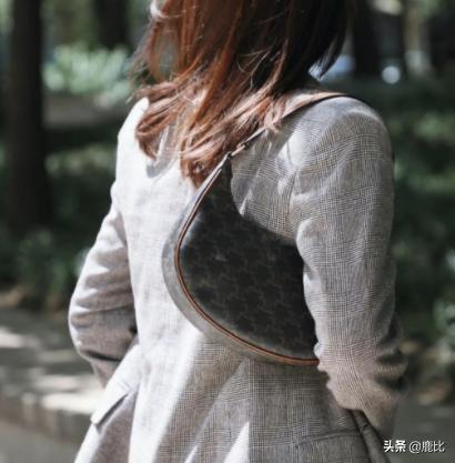 大牌包包排行榜哪个包包比较实用,什么牌子的包包好用又时尚