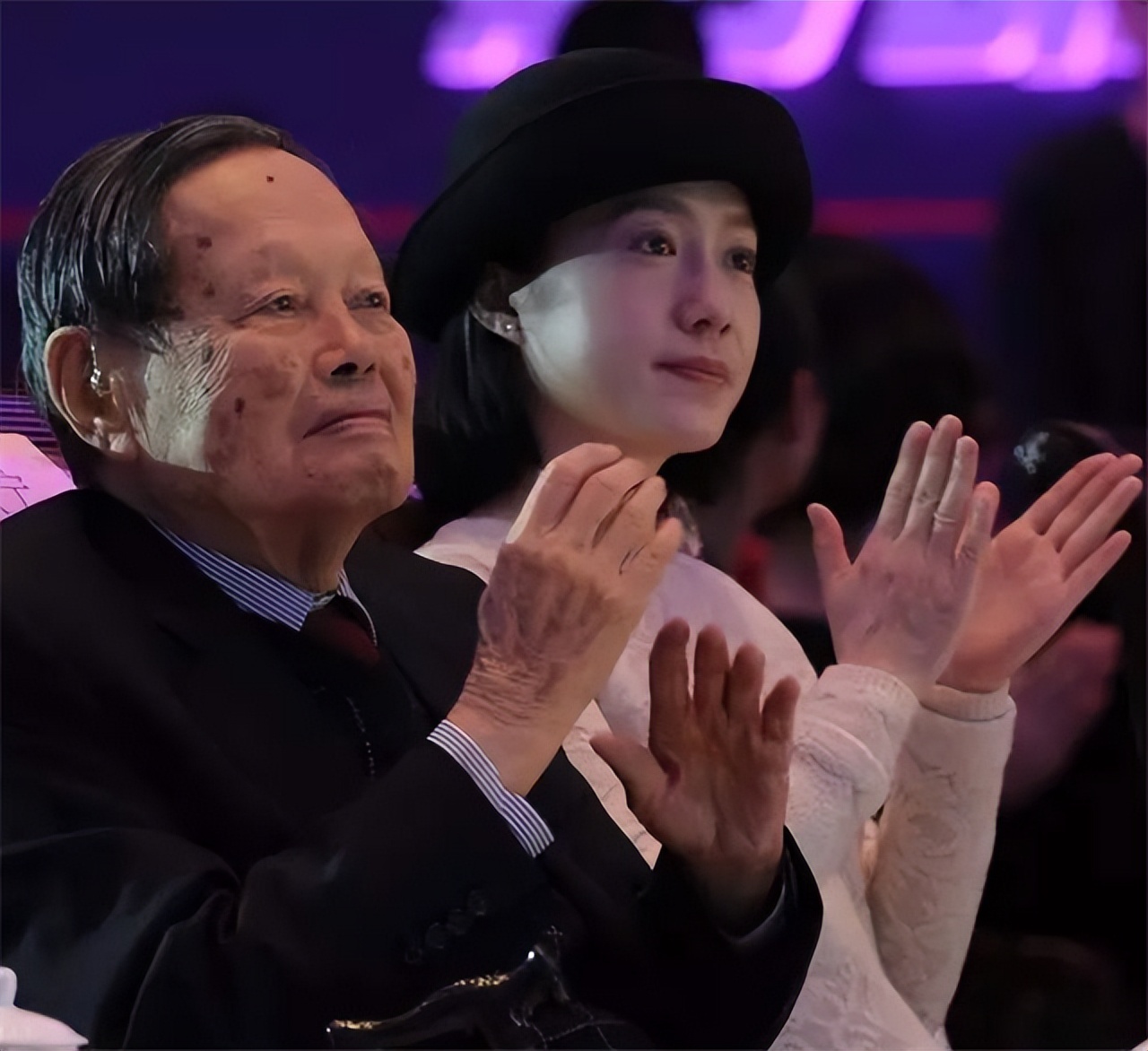 翁帆继承了杨振宁的别墅吗,杨振宁给翁帆留一套房子