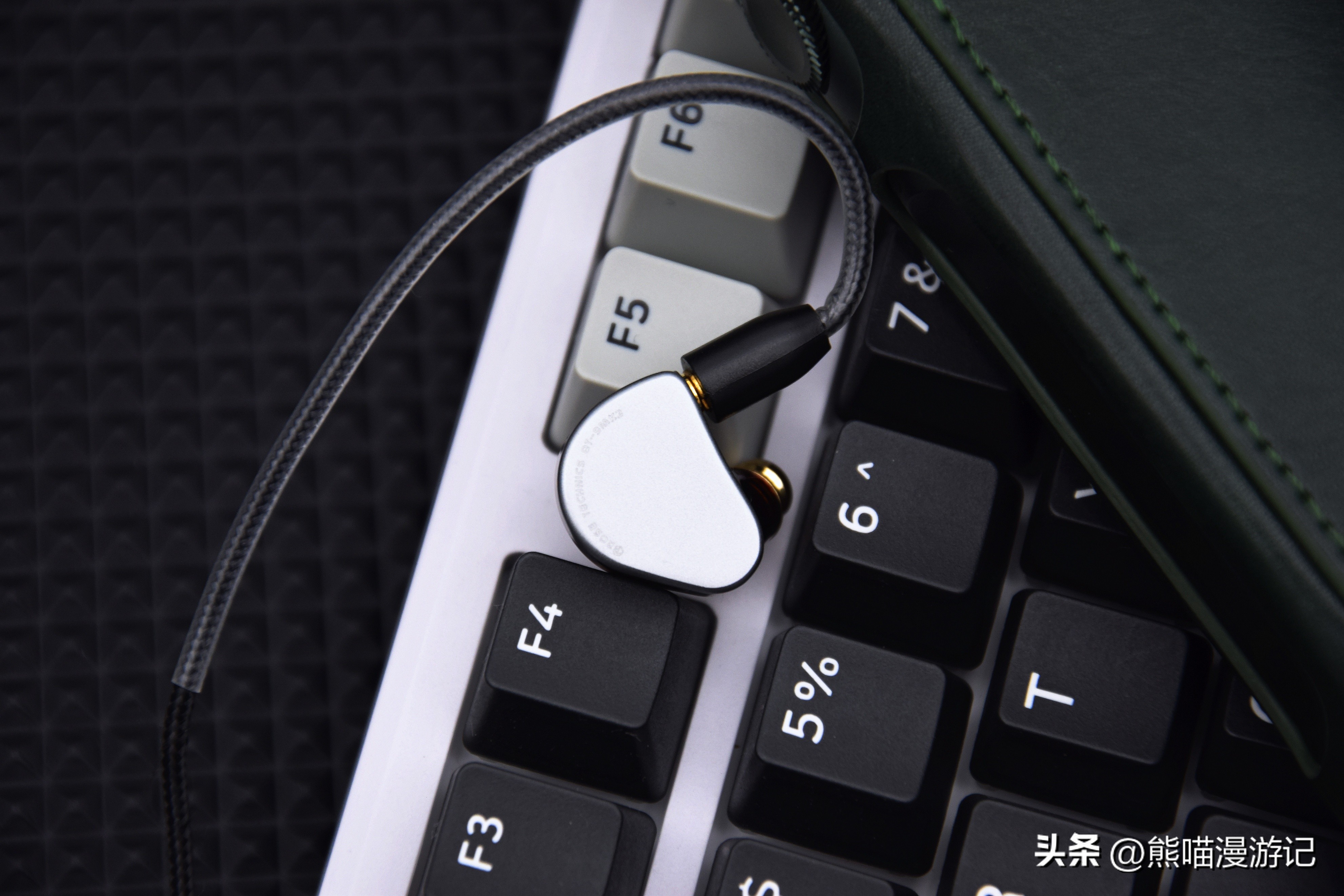 头戴HIFI蓝牙耳机如何选,不入耳蓝牙耳机评测不漏音推荐