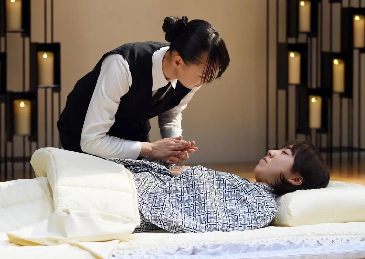 殡仪馆的骨灰无人认领会怎么处理,殡仪馆无人认领骨灰公布