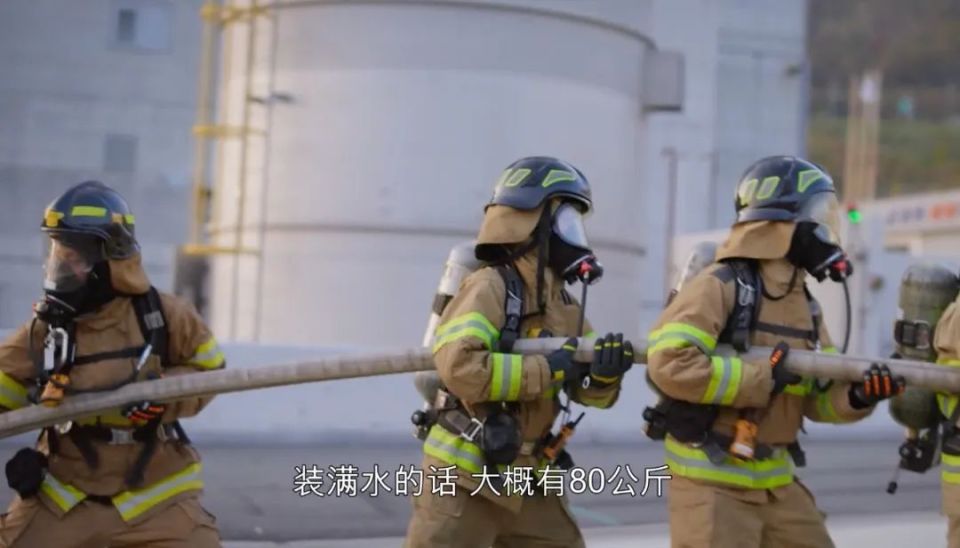 这42秒，秒杀今天热搜上的内娱