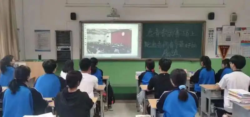 争做复兴栋梁，勇当强国先锋——市*联学**学生会组织深入学习习*平近**总书记考察中国人民大学重要讲话精神（三）