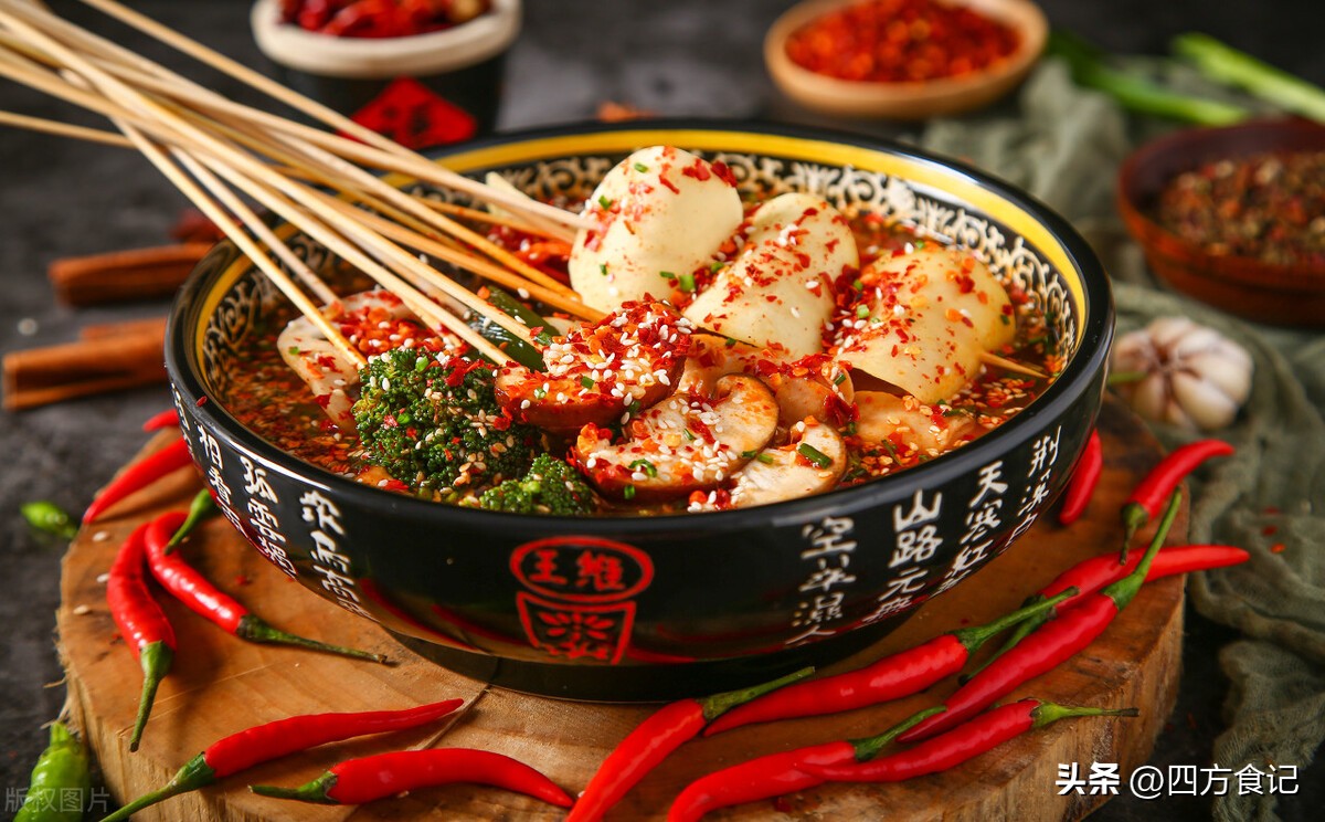 重庆美食街和小吃街在哪,重庆八一路美食街