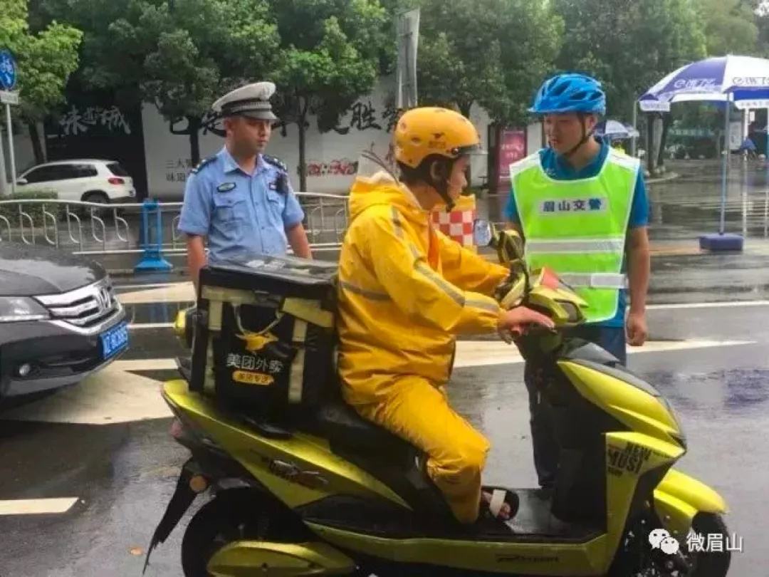 外卖小哥一年到底能挣多少钱,揭秘外卖小哥一个月能赚多少钱