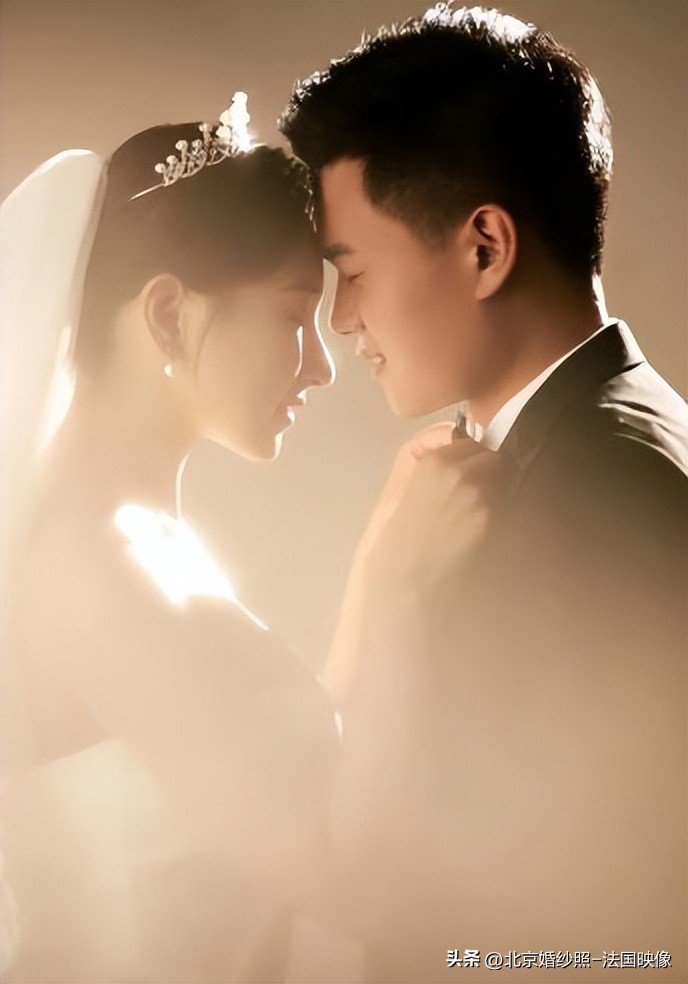 法国婚纱照客片,巴黎婚纱照片欣赏