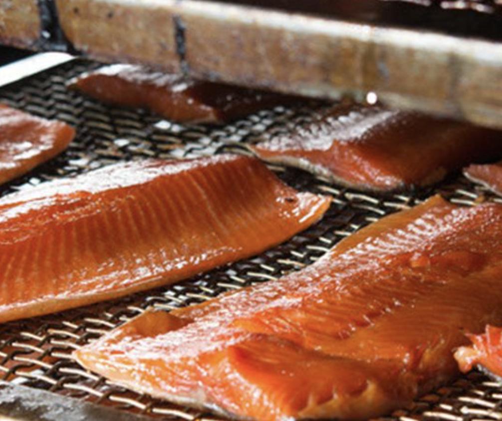 如何做出来鲜香嫩的烤鱼,如何做出麻辣鲜香的烤鱼