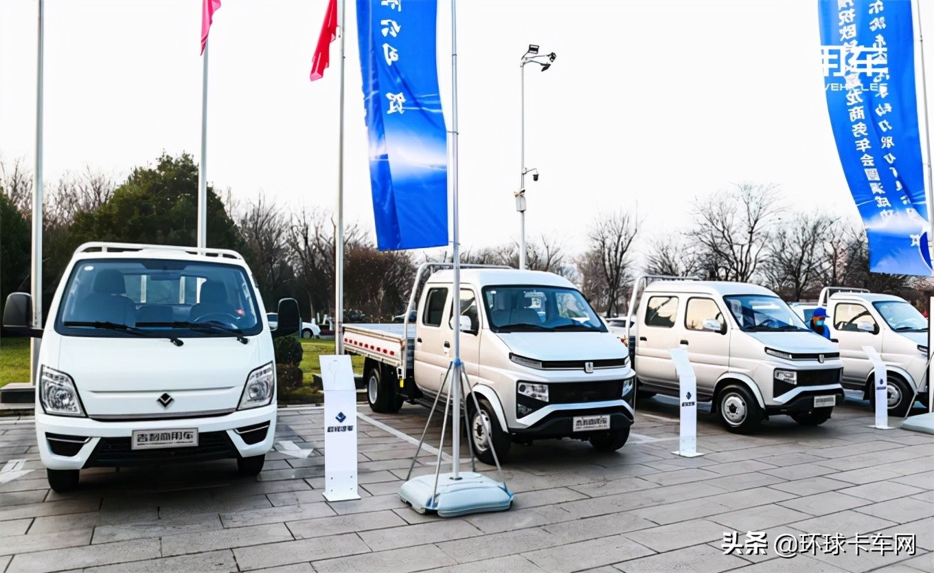 吉利汽车的转型成功案例视频,逆势上扬新能源汽车进入高光时刻