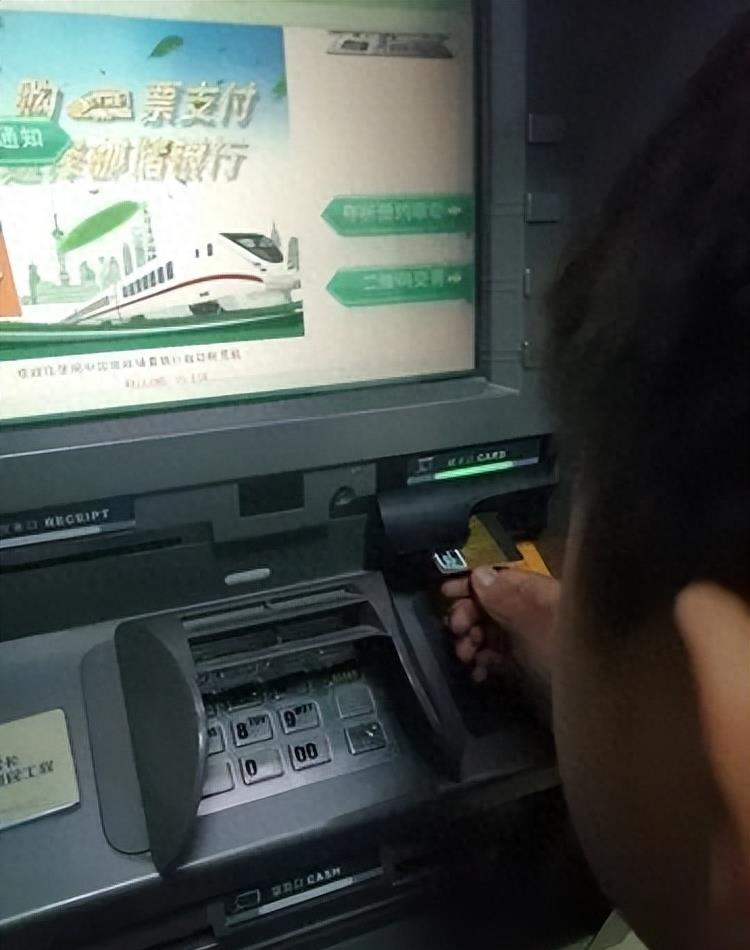 女警被三人杀害案庭审,女警被三人杀害案细节