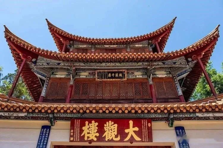 云南昆明有哪些景点值得去,云南昆明旅游必去十大景点