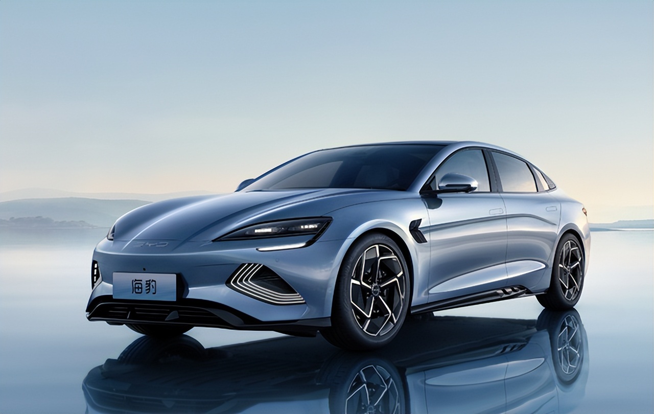 碳酸锂大跌新能源汽车会降价吗,碳酸锂价格跌破20万元有什么影响