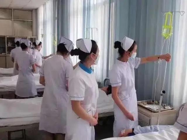 医学类专业就业前景较好的专业,医学类前景最好的十大专业