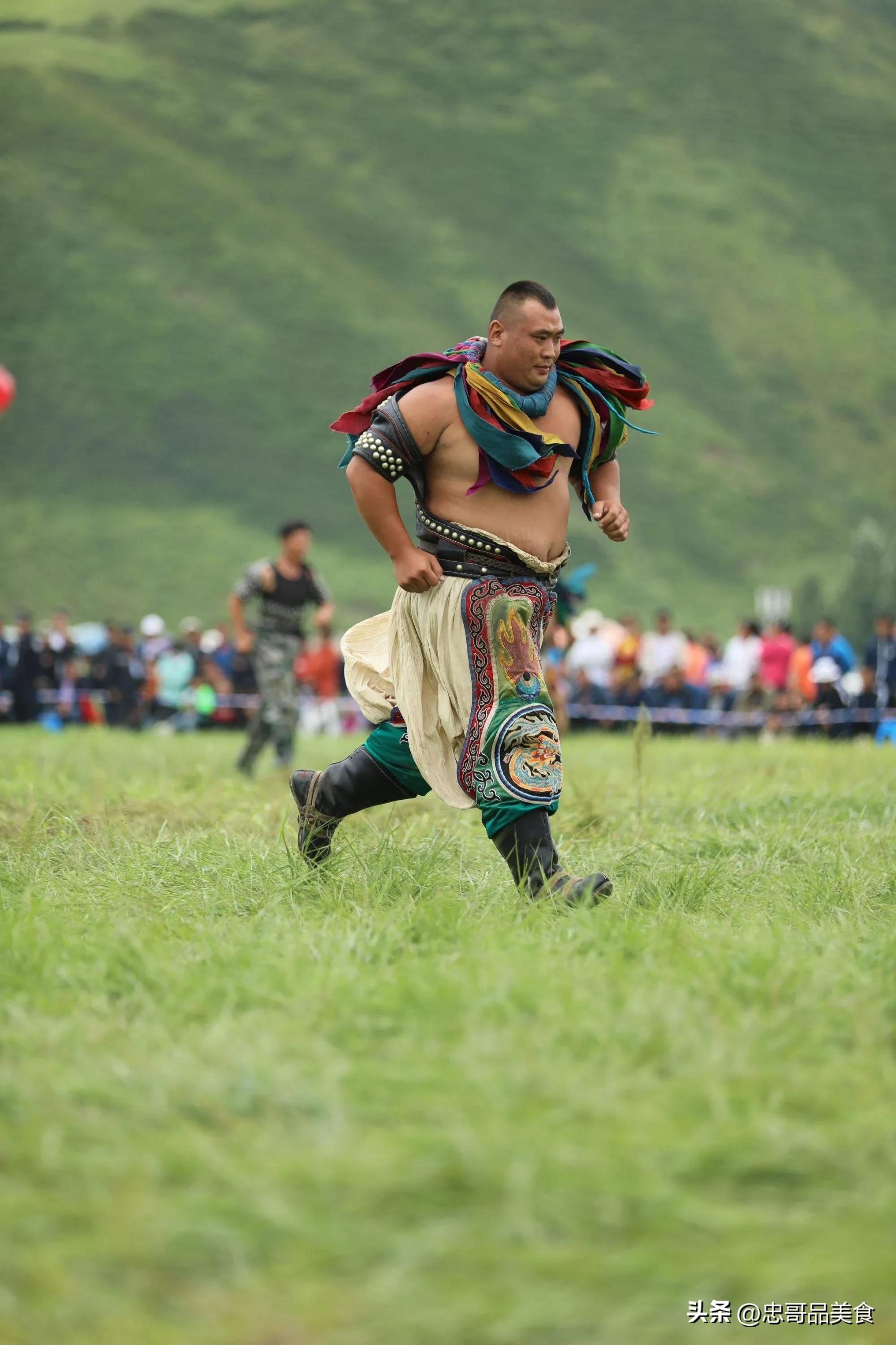 日落晚霞映照九曲十八弯,日落黄昏的九曲十八弯