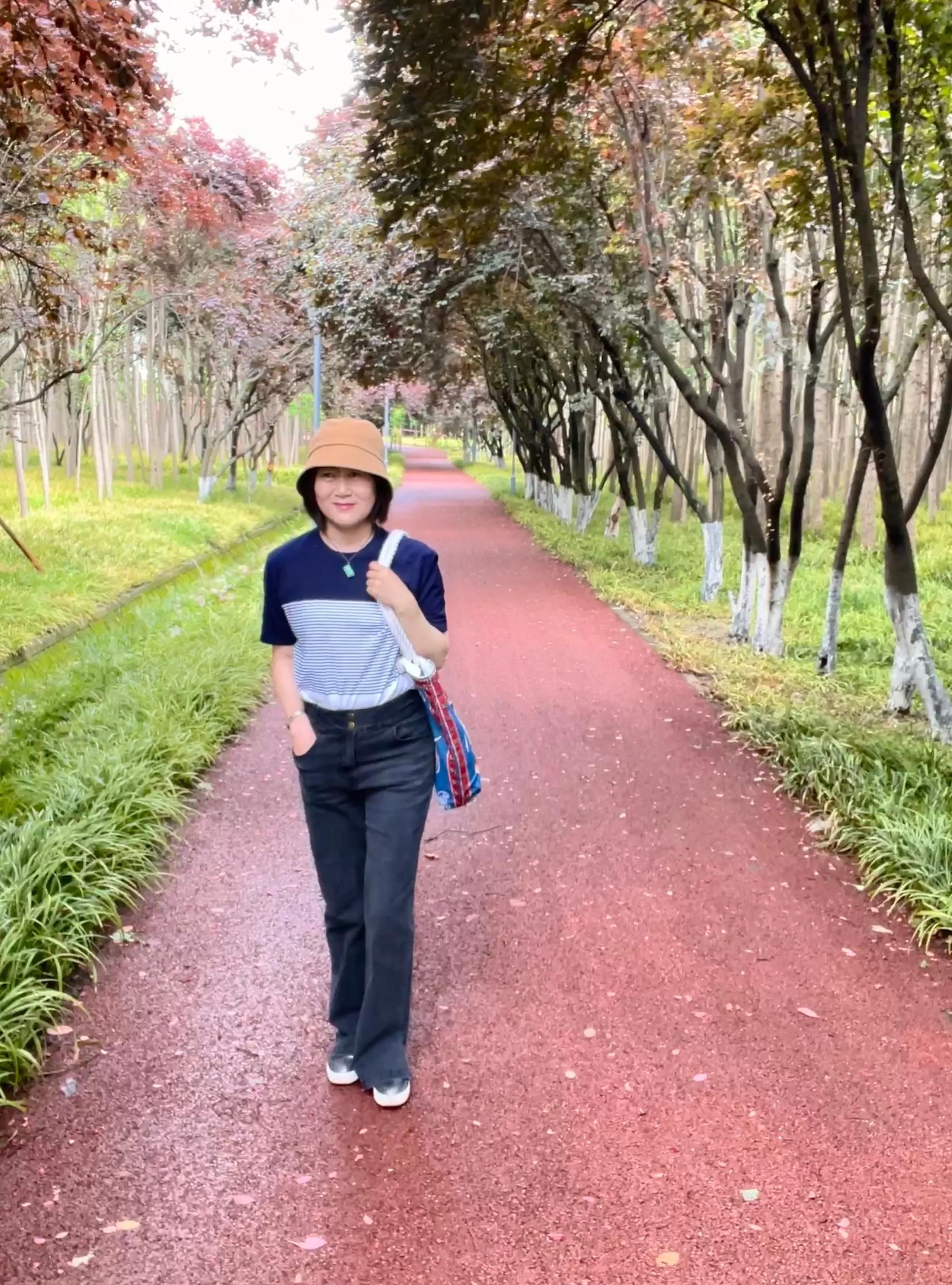 用自拍杆拍照怎么设置,手机拍照神器自拍杆