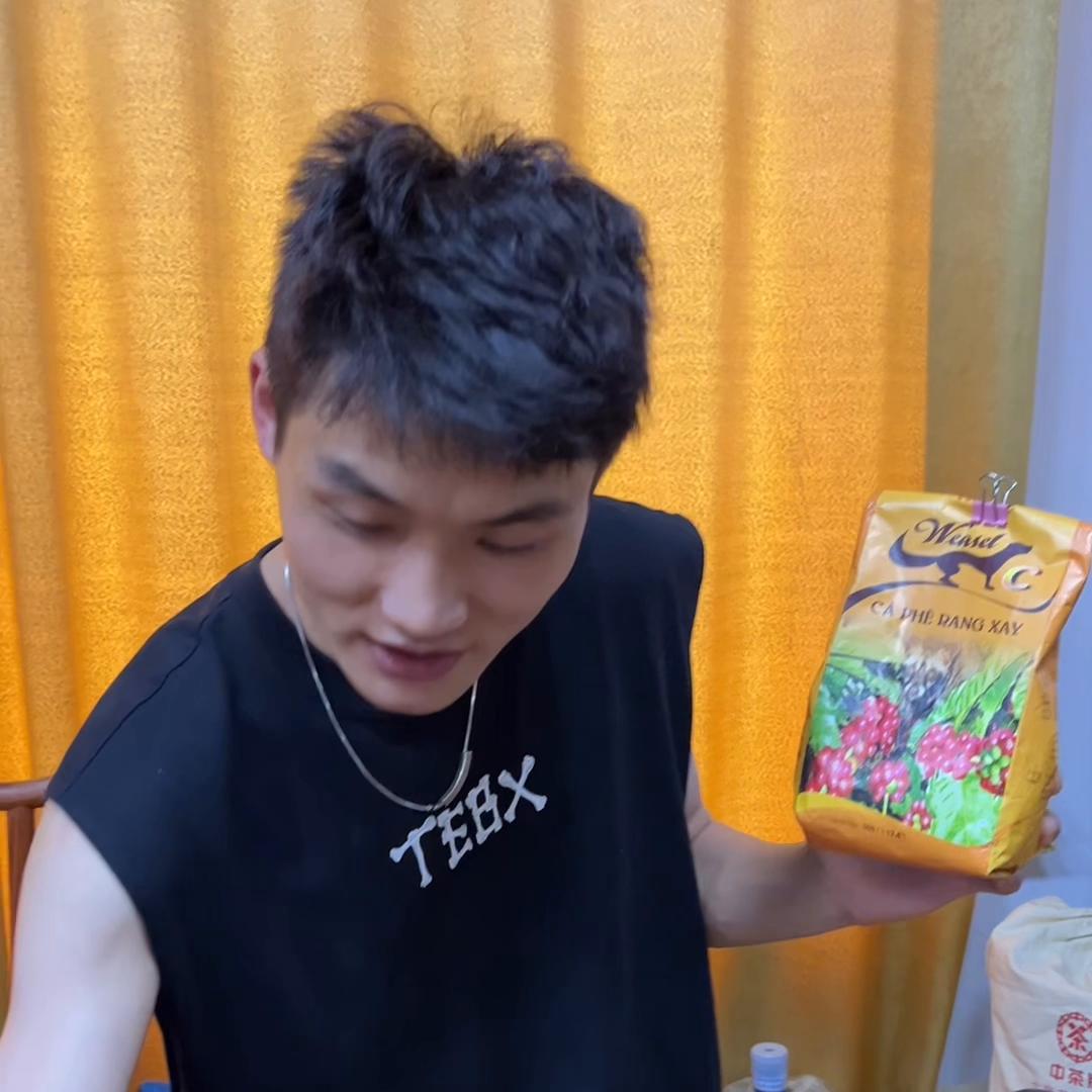 第一次约会她带我去星巴克,当你带女朋友第一次去星巴克