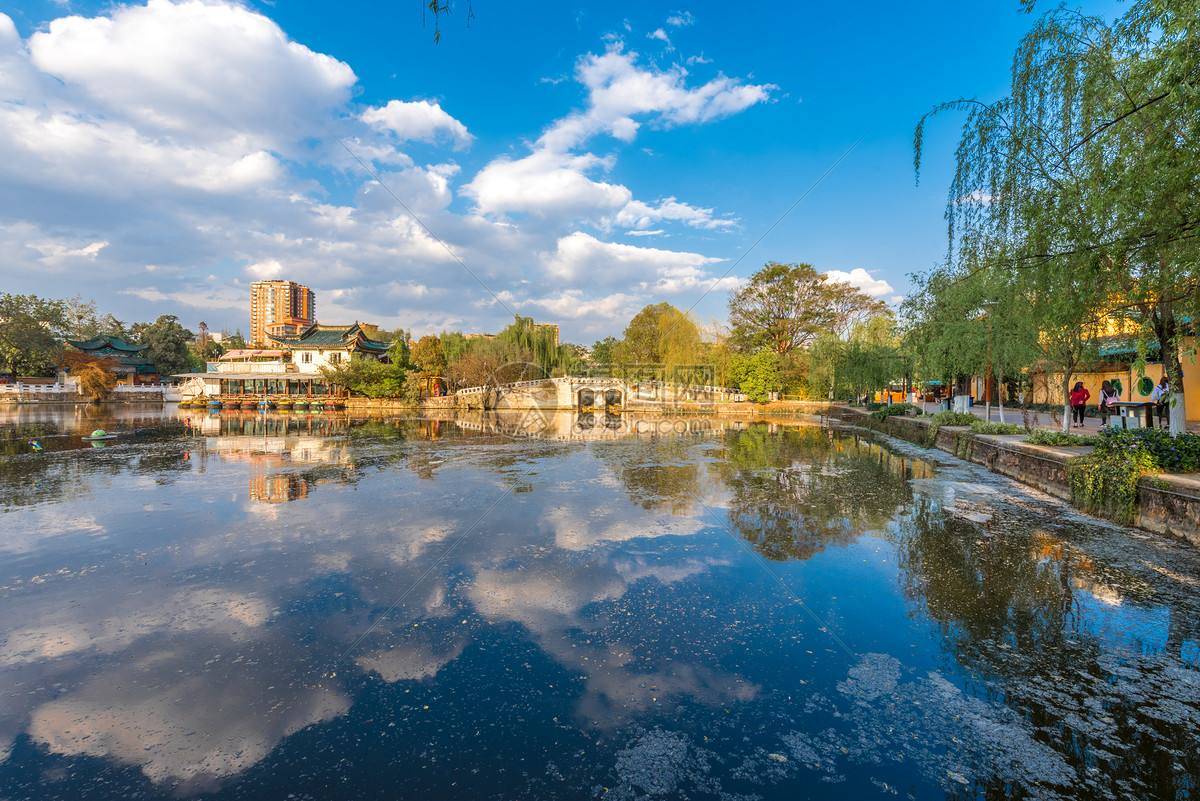 中国十大最凉爽的避暑胜地,中国最凉爽的避暑县城