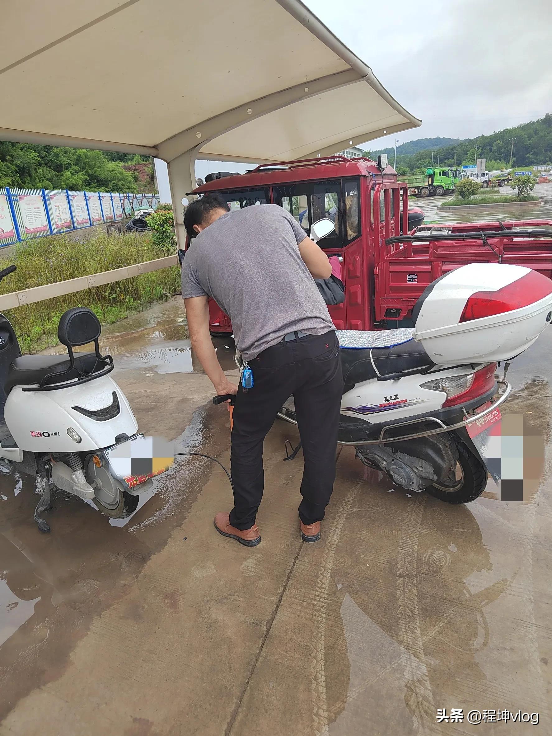 买电动车电瓶需要注意什么问题,新买的电瓶车都会有问题吗