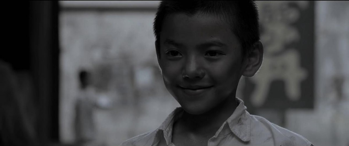 曼联坎通纳飞踢,曼联国王坎通纳飞踹视频