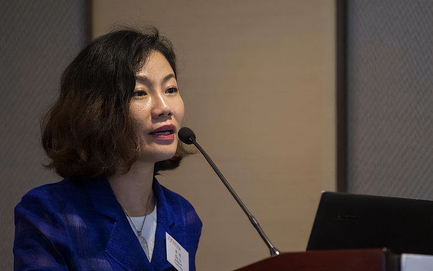 最贵女秘书朱旭,中国年薪最高的董秘朱旭