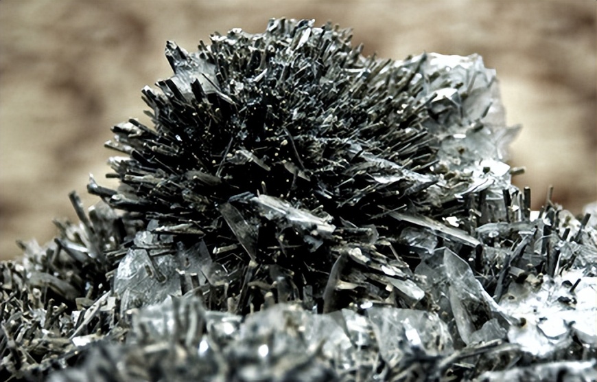 7月6日下午：美国担心！中国若断供矿物锑，美将面临*药弹**停产