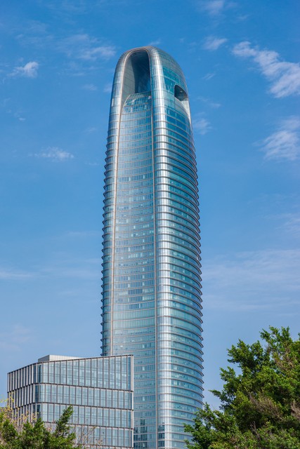 保利和万科谁能更胜一筹,万科中海保利哪个楼盘好