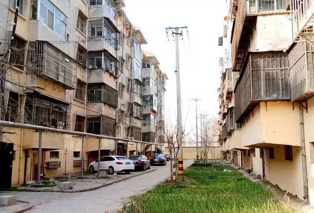 小区旧楼住户能不能自己拆了重建,社区自建房老旧可以拆除重建吗