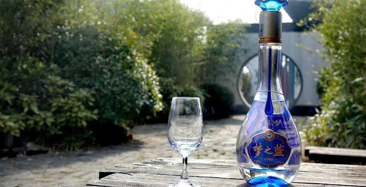 梦之蓝是不是粮食酒,梦之蓝最高档的酒