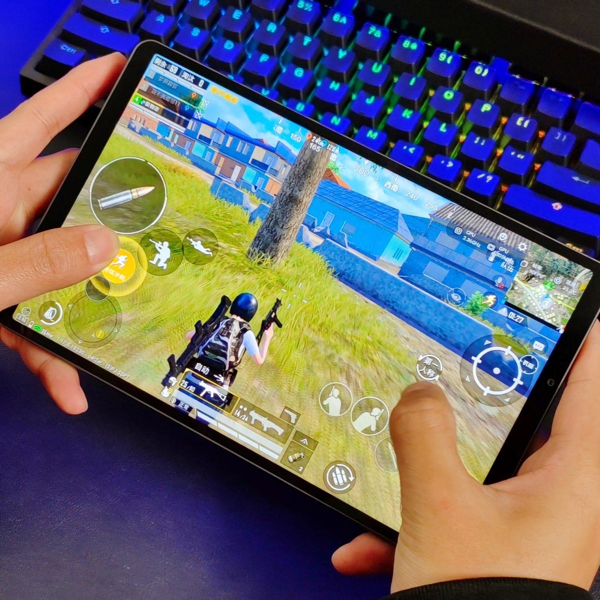 联想拯救者Y700游戏平板,性能强大、屏幕清晰、音效出色