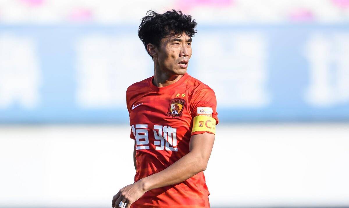 郑智任广州队主教练,中国足球第一人郑智