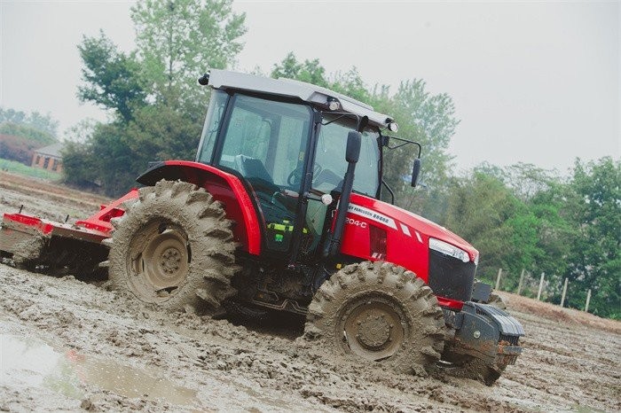 2022年拖拉机十大品牌排行榜,国产正宗十大名牌拖拉机