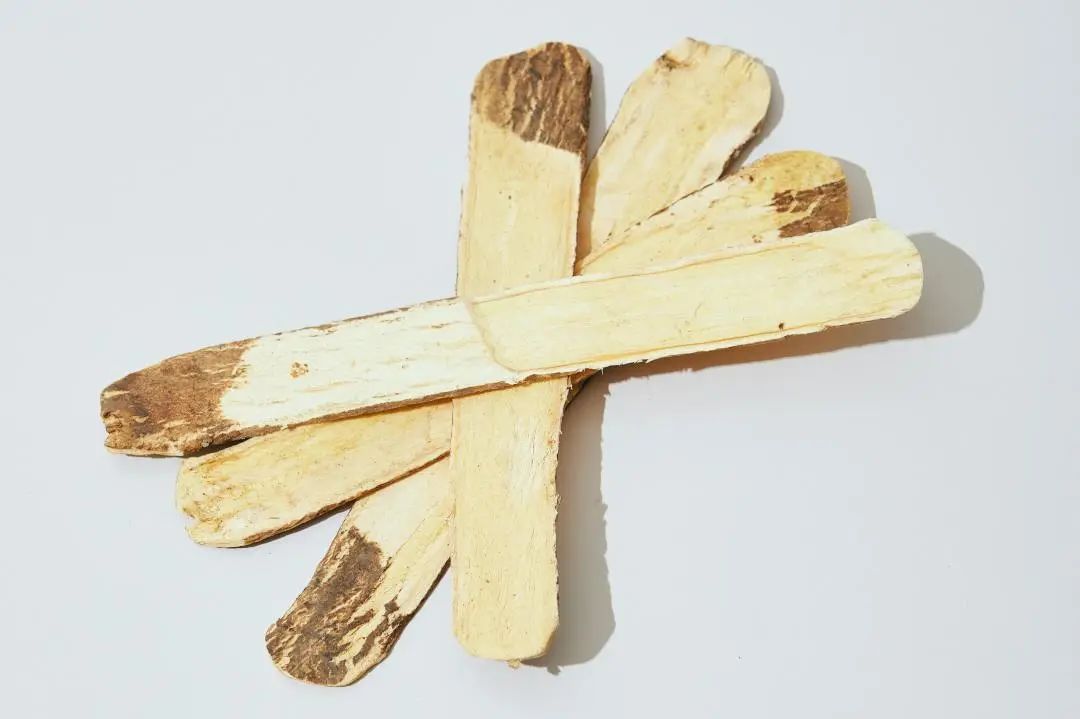 吃黄芪和大枣上火怎么办,黄芪与西洋参哪个补气不上火