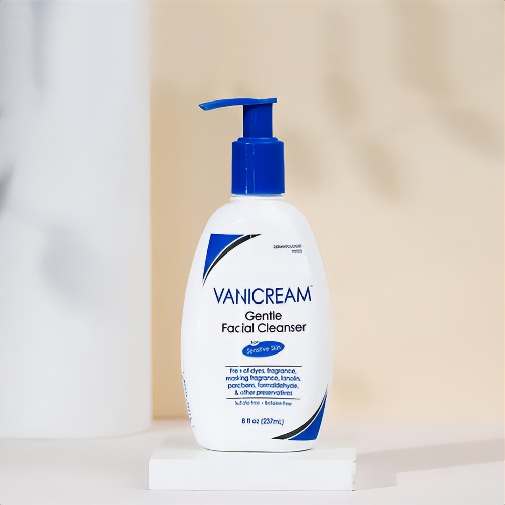 雅诗兰黛清滢柔肤洗面奶测评,洗面奶排行榜第一名雅诗兰黛