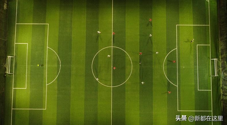 央视频道关注,各大媒体盛赞女足