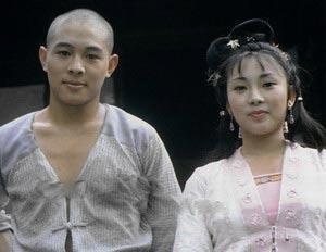 黄秋燕李连杰身价,李连杰抛弃黄秋燕遗憾过没有