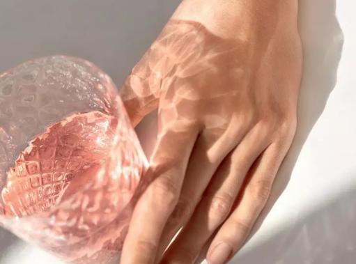 大牌包包与腕表,包包和腕表品牌对比如何