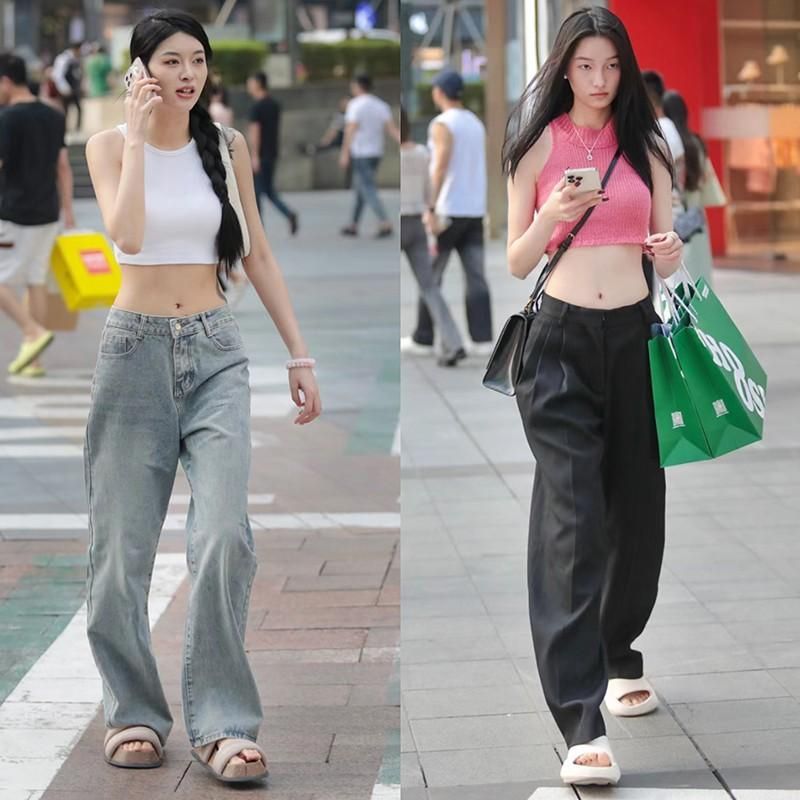 去了其他城市才知道重庆有多繁华,重庆街拍穿搭时尚多层裤
