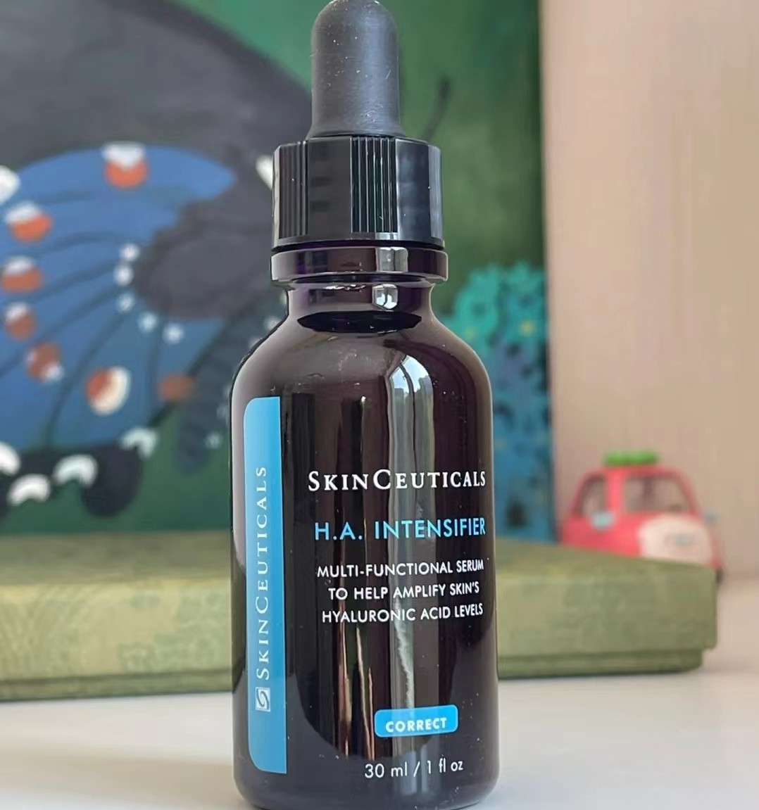 早睡不了又不想垮脸？4款能让脸“紧一圈”的精华，熬夜肌别错过