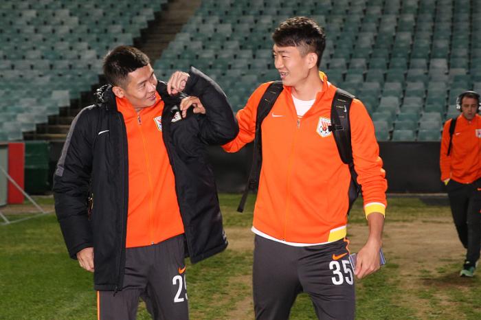 血亏！恒大1.05亿买水货国脚，3年进1球，被鲁能赚去7500万