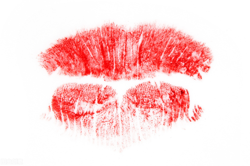 怎么区分颈部的吻痕,脖子上的唇痕和掐痕有什么区别