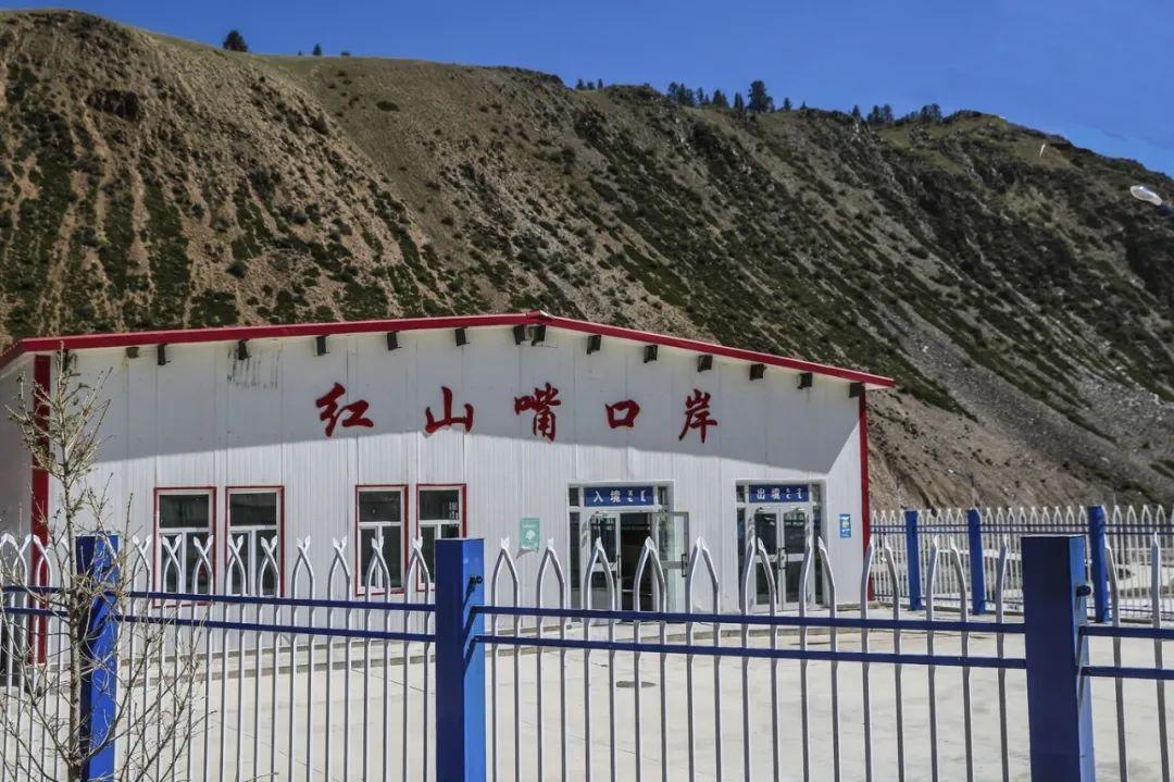 19个沿边开放口岸,目前新疆有多少个对外开放的口岸