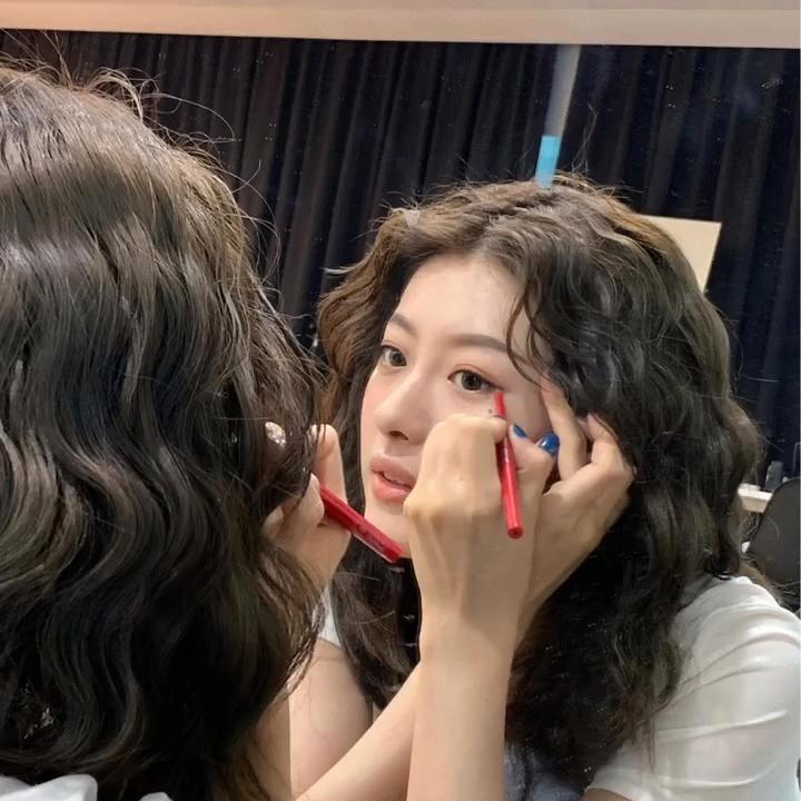 港风蛋卷头美出高级感,港风蛋卷头教程