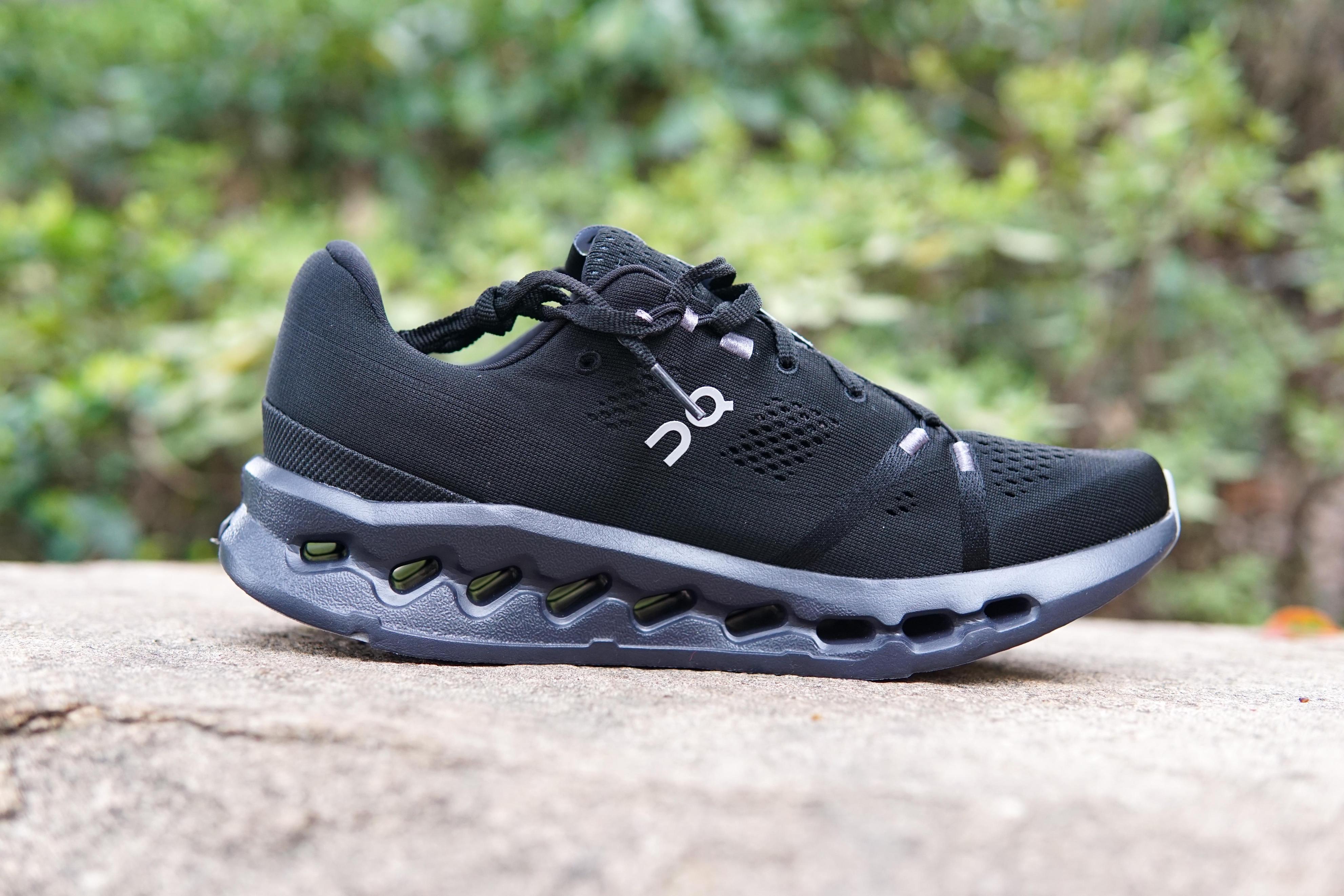 昂跑cloudsurfer和cloudeclipse,踩在云端的跑鞋