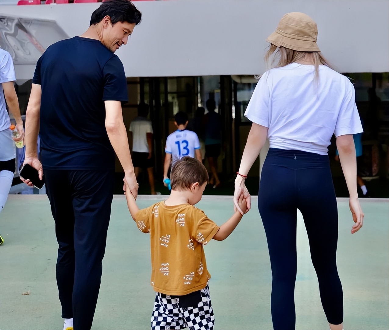 谢晖上一任主教练,大连主教练谢晖视频